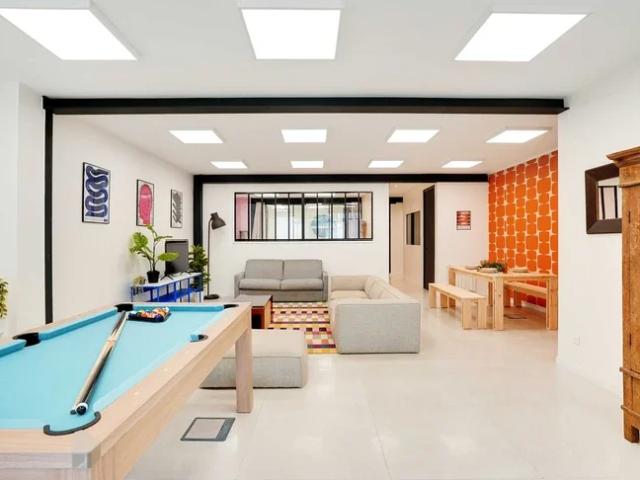 Location Appartement Rue des Cendriers, Paris