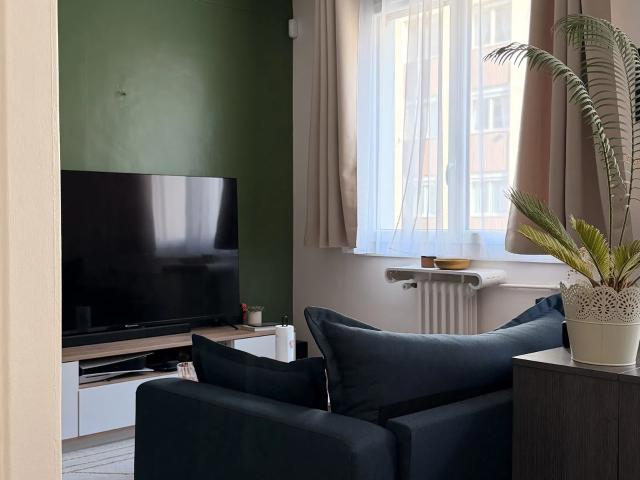 Location Appartement Rue des Cévennes, Paris