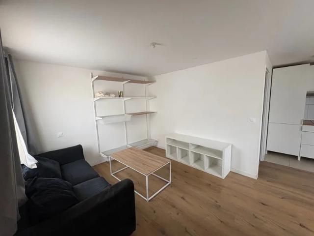 Location Appartement Rue des Charmes, Le Mans