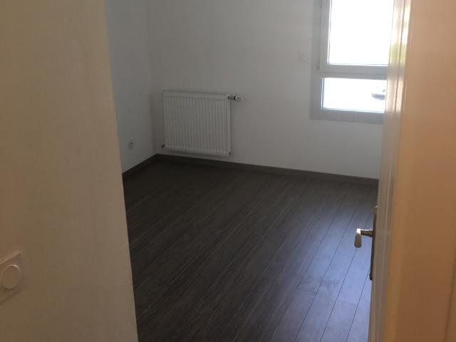Location Appartement Rue des Chaumes, Gex