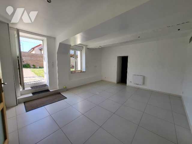 Location Appartement Rue des Chaumes, Saint Marcel