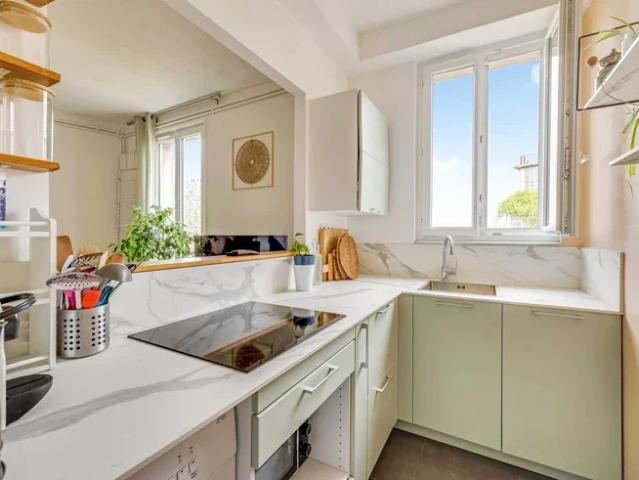 Location Appartement Rue des Chaumettes, Saint Denis