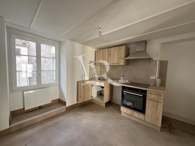Location Appartement Rue des Cordelières, Le Puy en Velay