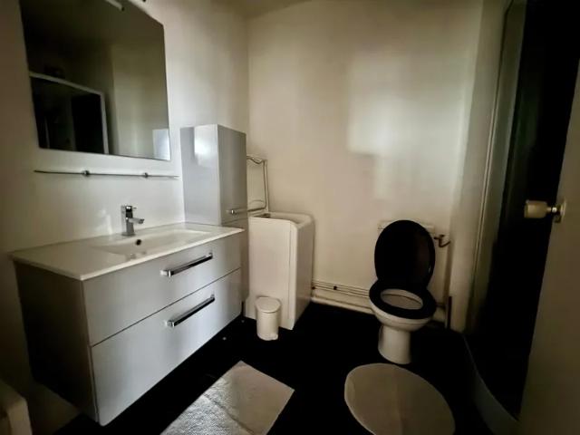 Location Appartement Rue des Coteaux, Épernay
