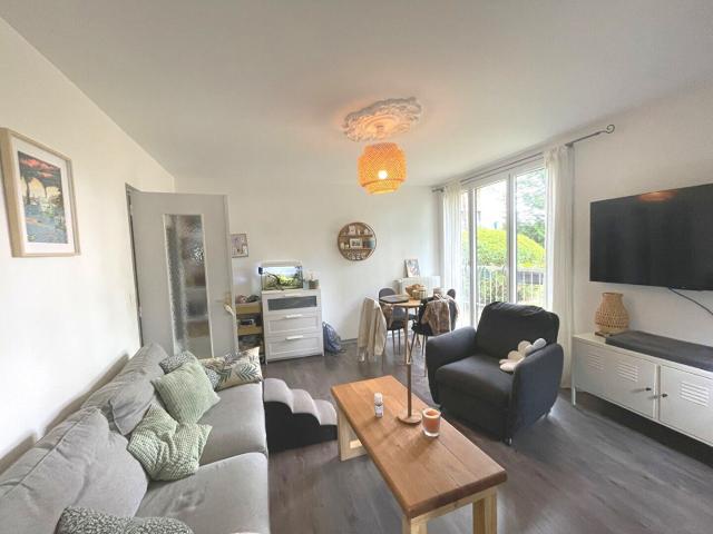 Location Appartement Rue des Crayères, Reims