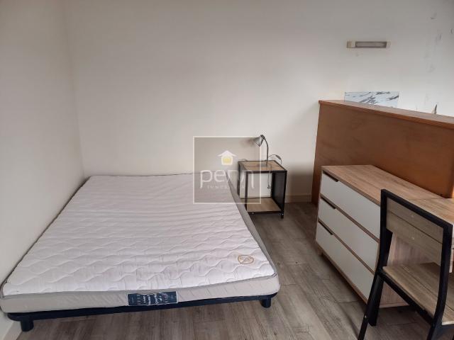 Location Appartement Rue des Déportés, Laval