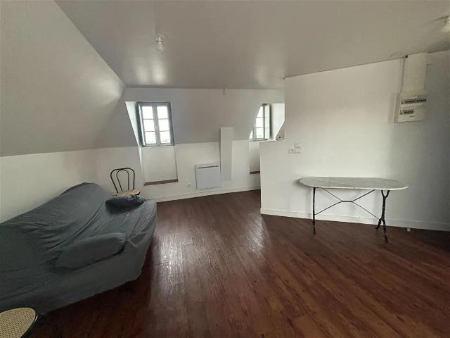 Location Appartement Rue des Déportés, Laval