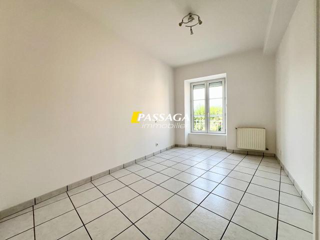 Location Appartement Rue des Douves, Sévérac d'Aveyron