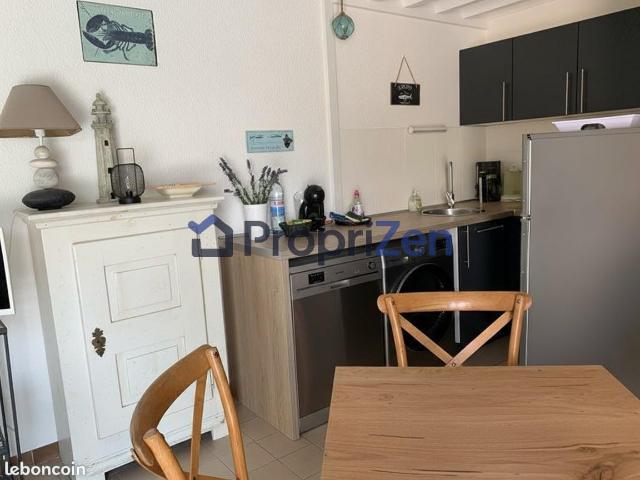 Location Appartement Rue des Écoles, Agde