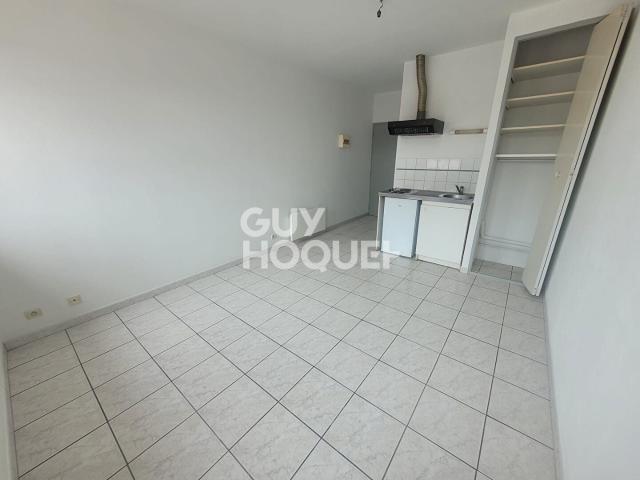 Location Appartement Rue des Écoles, Carmaux