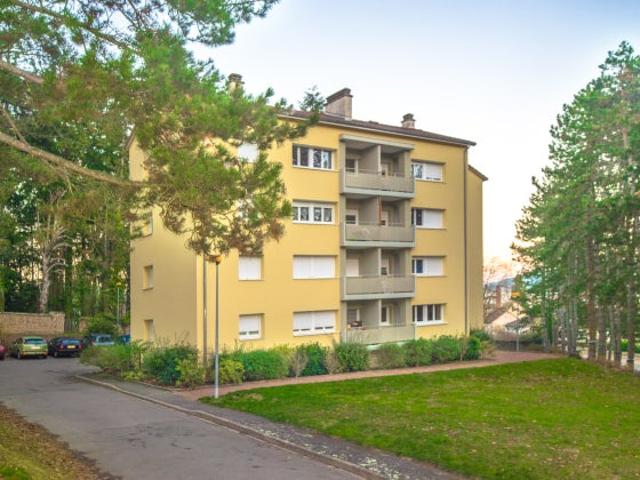 Location Appartement Rue des Écureuils, Matour