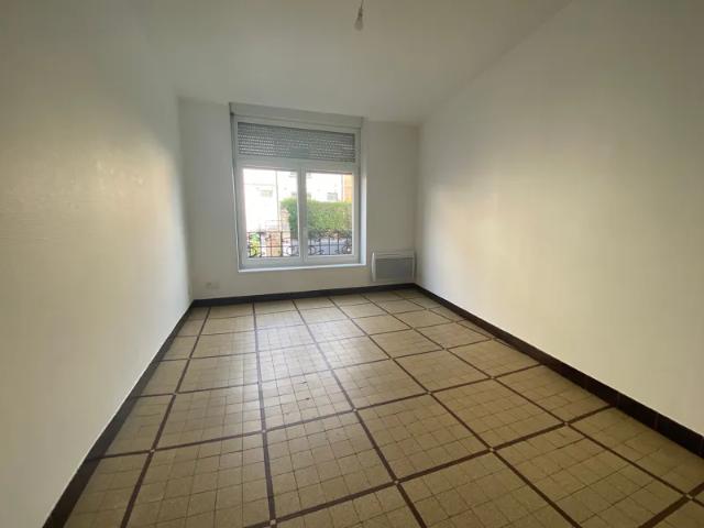 Location Appartement Rue des Fleurs, Calais