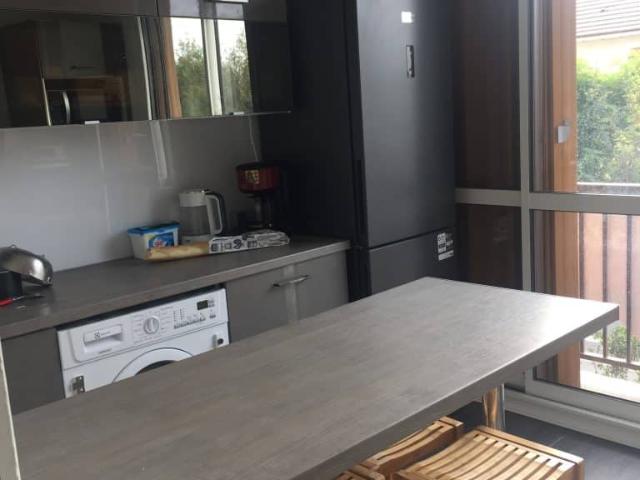 Location Appartement Rue des Frères Bonneff, Bezons