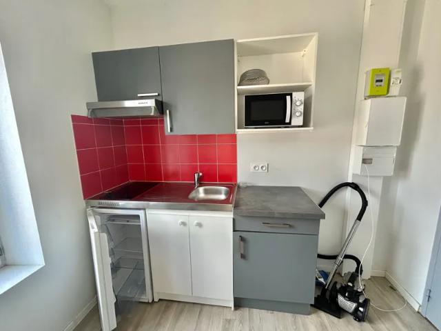 Location Appartement Rue des Frères Peyronnet, Périgueux