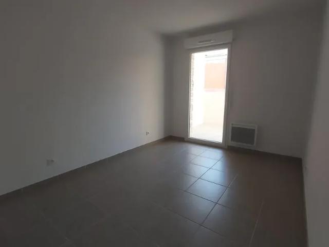 Location Appartement Rue des Grèzes, Montpellier