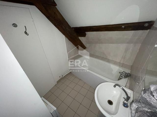 Location Appartement Rue des Halles, Brie Comte Robert