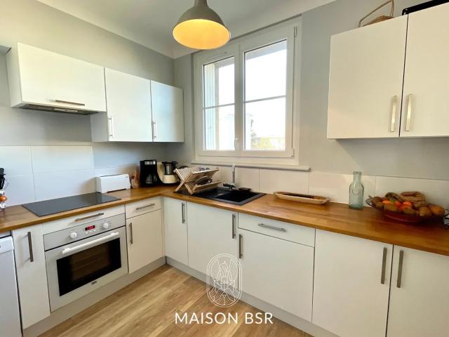 Location Appartement Rue des Hauts Pavés, Nantes