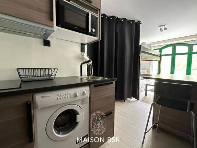 Location Appartement Rue des Hauts Pavés, Nantes