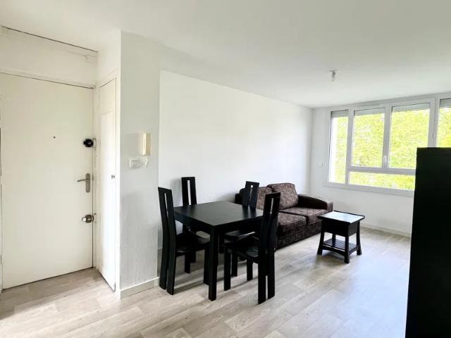 Location Appartement Rue des Héliotropes, Mérignac
