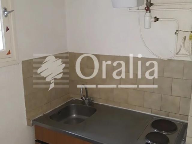 Location Appartement Rue des Hospices, Montpellier