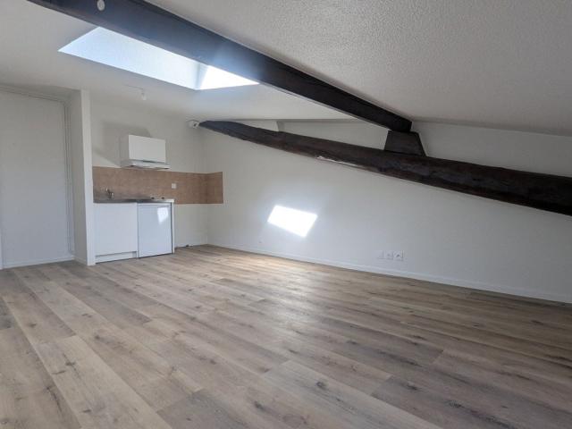 Location Appartement Rue des Jacobins, Clermont Ferrand