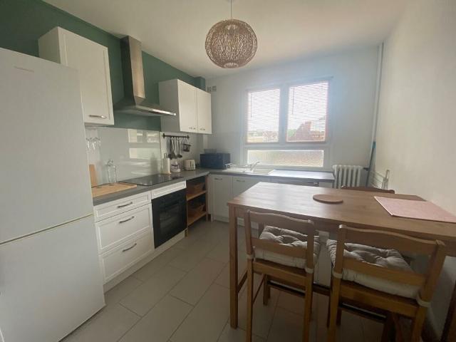 Location Appartement Rue des Jardins, Caen
