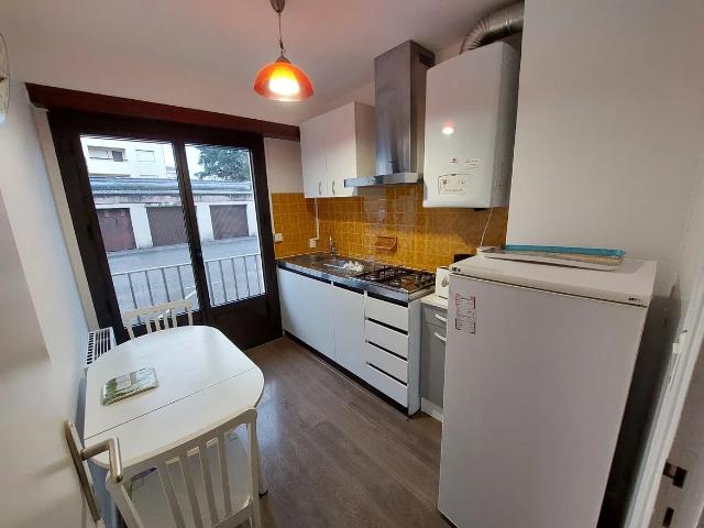 Location Appartement Rue des Jardins, Dax