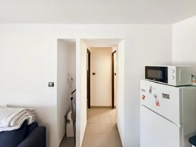 Location Appartement Rue des Jardins, Nîmes