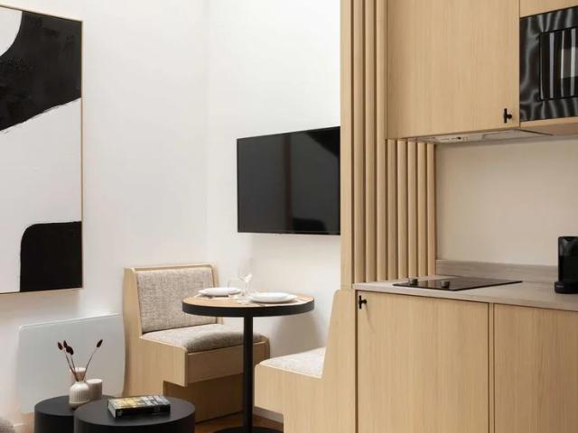 Location Appartement Rue des Lyonnais, Paris