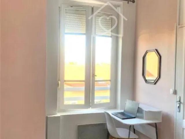 Location Appartement Rue des Lauriers, Villeurbanne