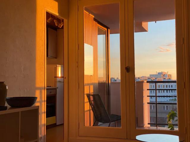 Location Appartement Rue des Pyrénées, Paris