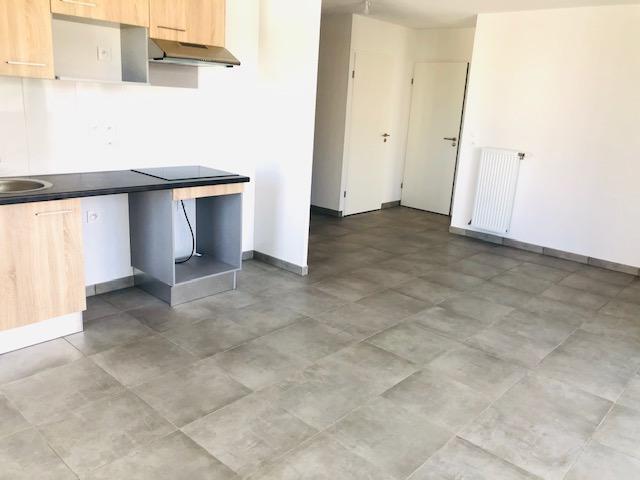 Location Appartement Rue des Parets, Villeneuve Tolosane