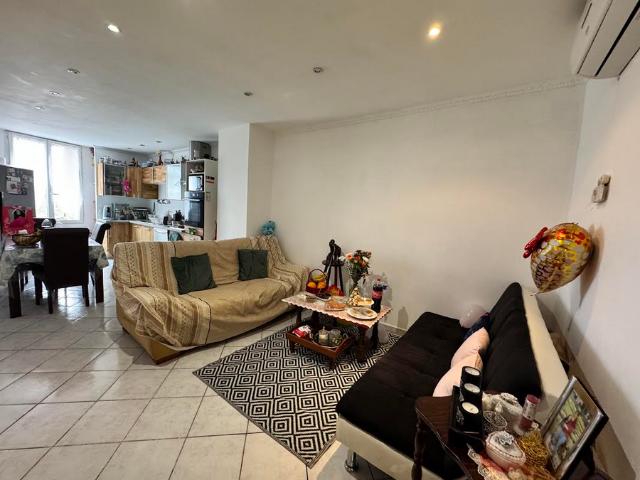 Location Appartement Rue des Plantiers, Manosque