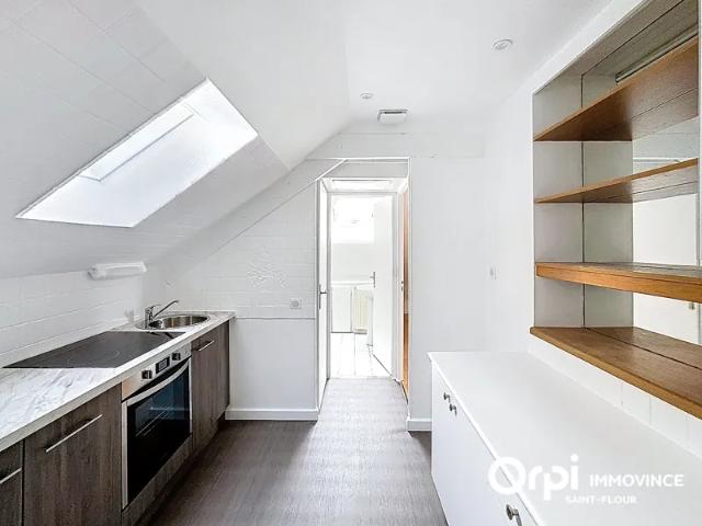 Location Appartement Rue des Planchettes, Saint Flour