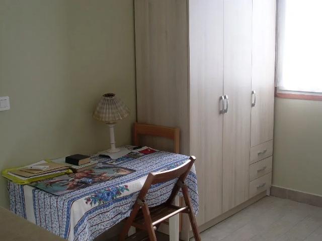 Location Appartement Rue des Potiers, Nice