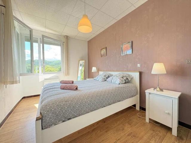 Location Appartement Rue des Pountils, Le Poujol sur Orb