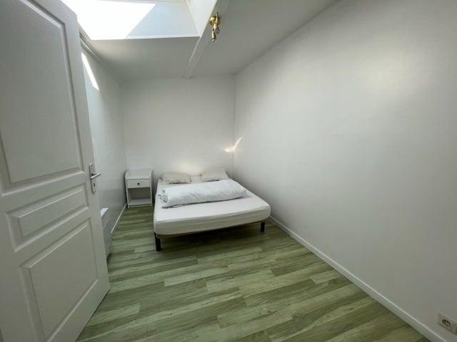 Location Appartement Rue des Pourteaux, Médis