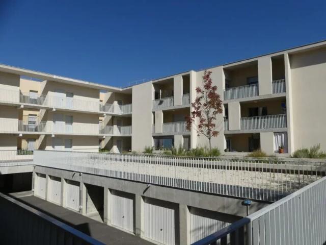Location Appartement Rue des Reymonds, Dieulefit