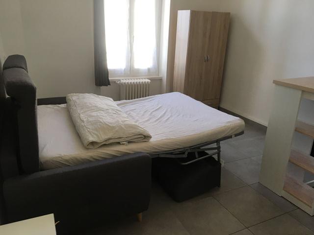 Location Appartement Rue des Rouairies, Dinan