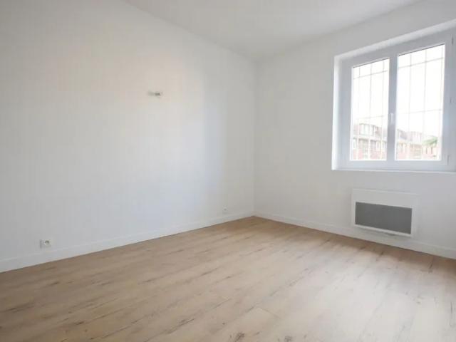 Location Appartement Rue des Saintes Maries, Abbeville
