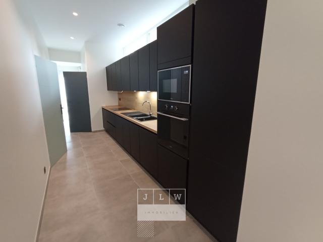 Location Appartement Rue des Sarrazins, Lille