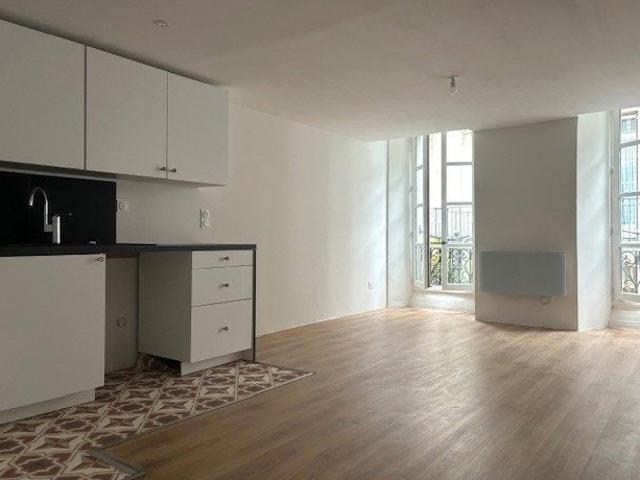 Location Appartement Avenue Philadelphe de Gerde, Gerde