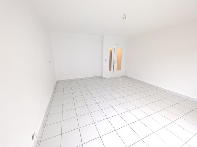 Location Appartement Rue des Tilleuls, Feurs