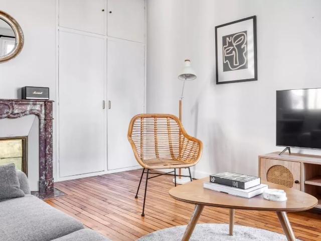 Location Appartement Rue des Tournelles, Paris
