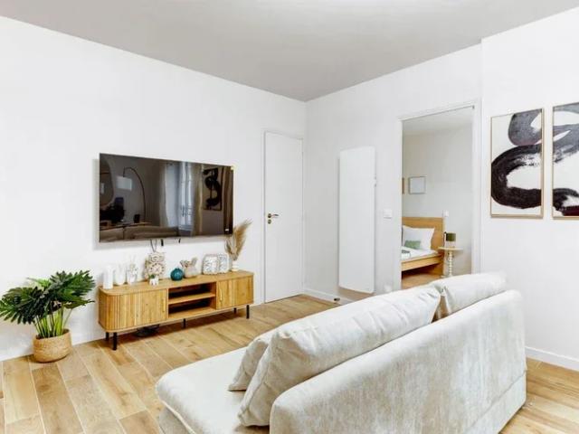 Location Appartement Rue des Tournelles, Paris