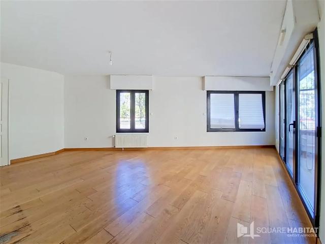 Location Appartement Rue des Trente, Rennes