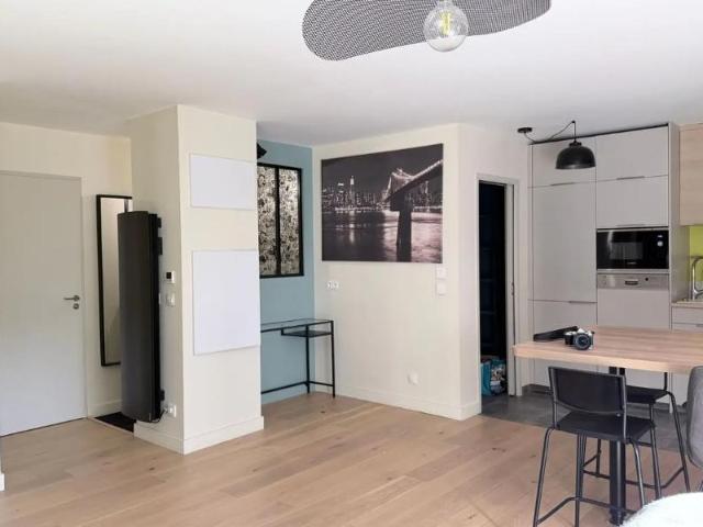 Location Appartement Rue des Treilles, Libourne
