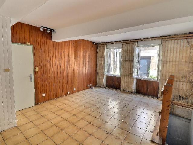 Location Appartement Rue des Treilles, Libourne
