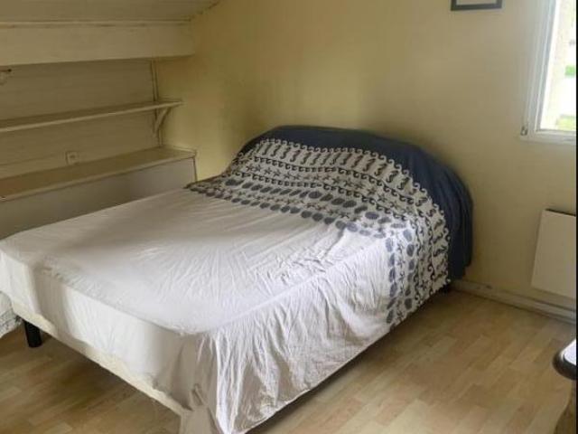 Location Appartement Rue des Treilles, Libourne