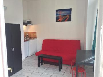 Location Appartement Rue des Treilles, Libourne